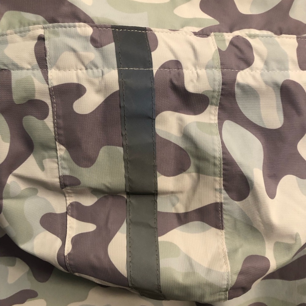 Camouflage Hooded Women's Jacket - Picture 4 of 7